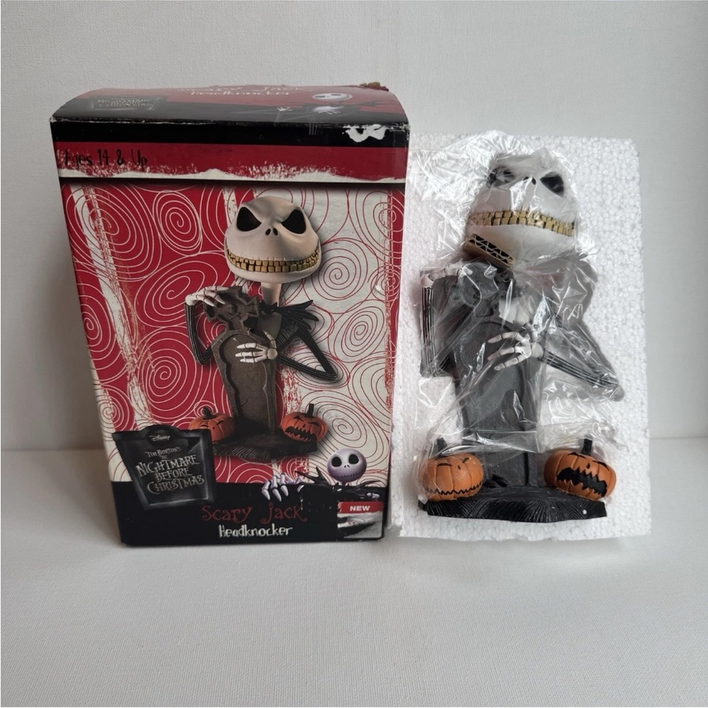 NECA Scary Jack Skellington Headknocker Nightmare Before Christmas New Open Box